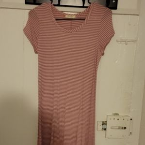 Midi length dress pink